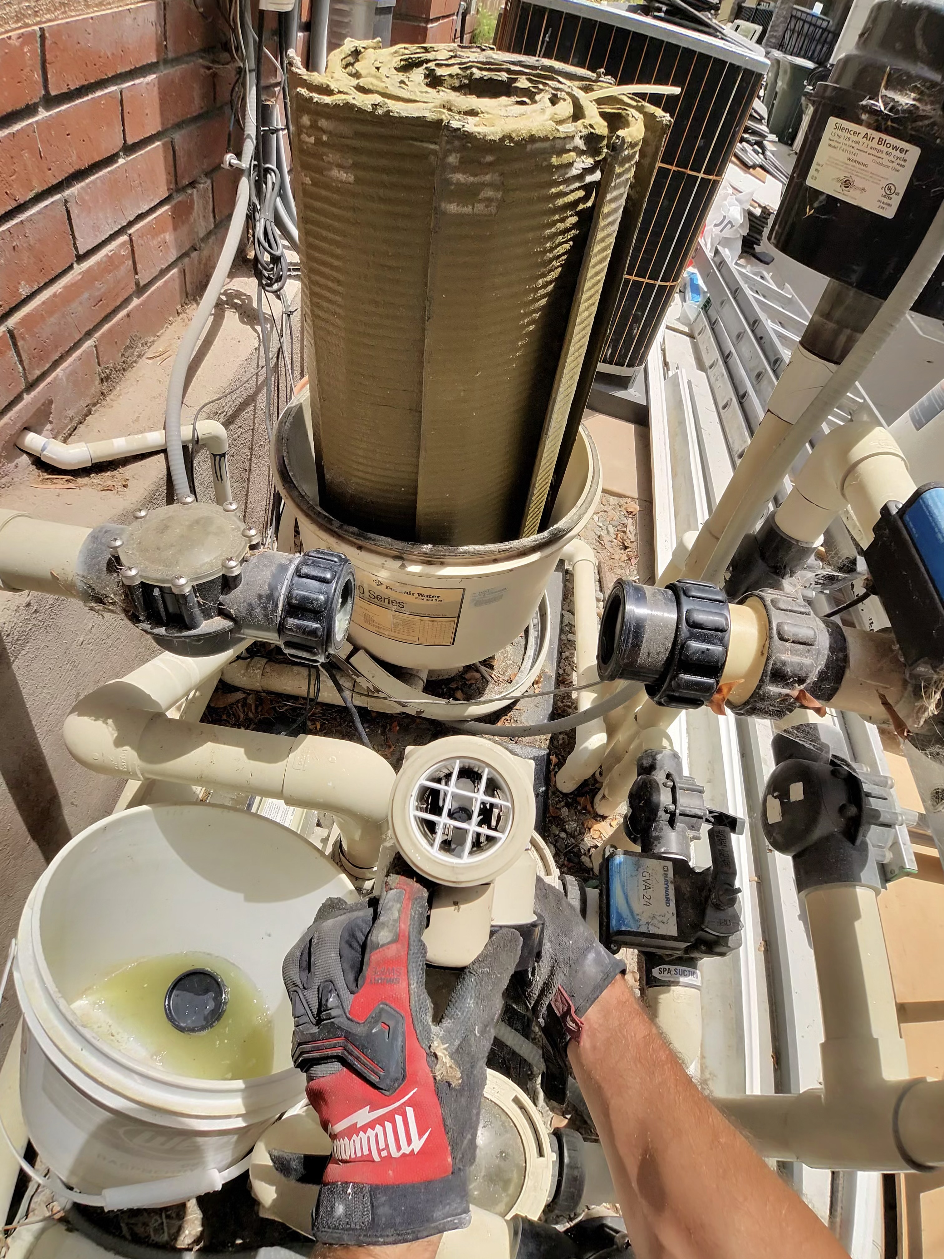 Salt cell repair and filter cleaning on a Pentair Clean and Clear Plus